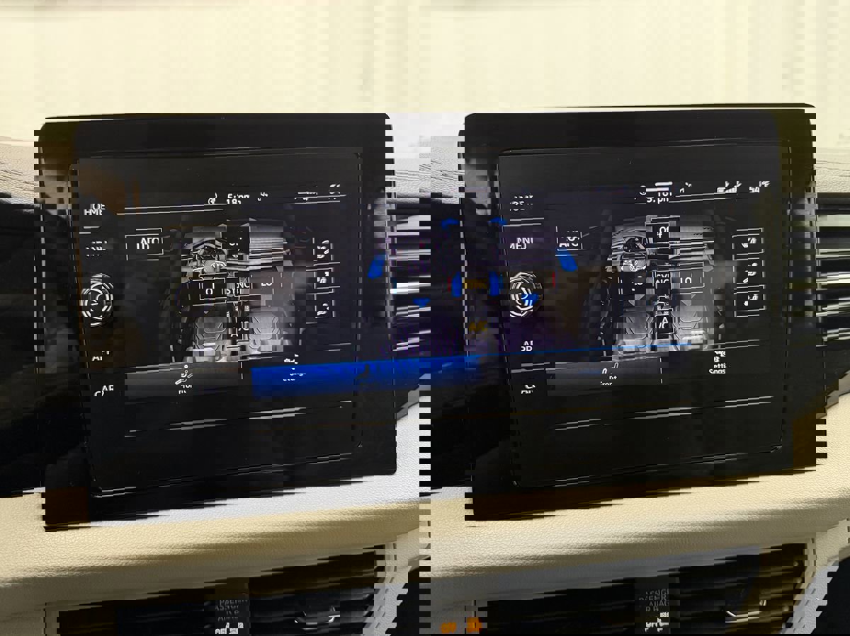 Used 2025 Volkswagen Jetta S image 21