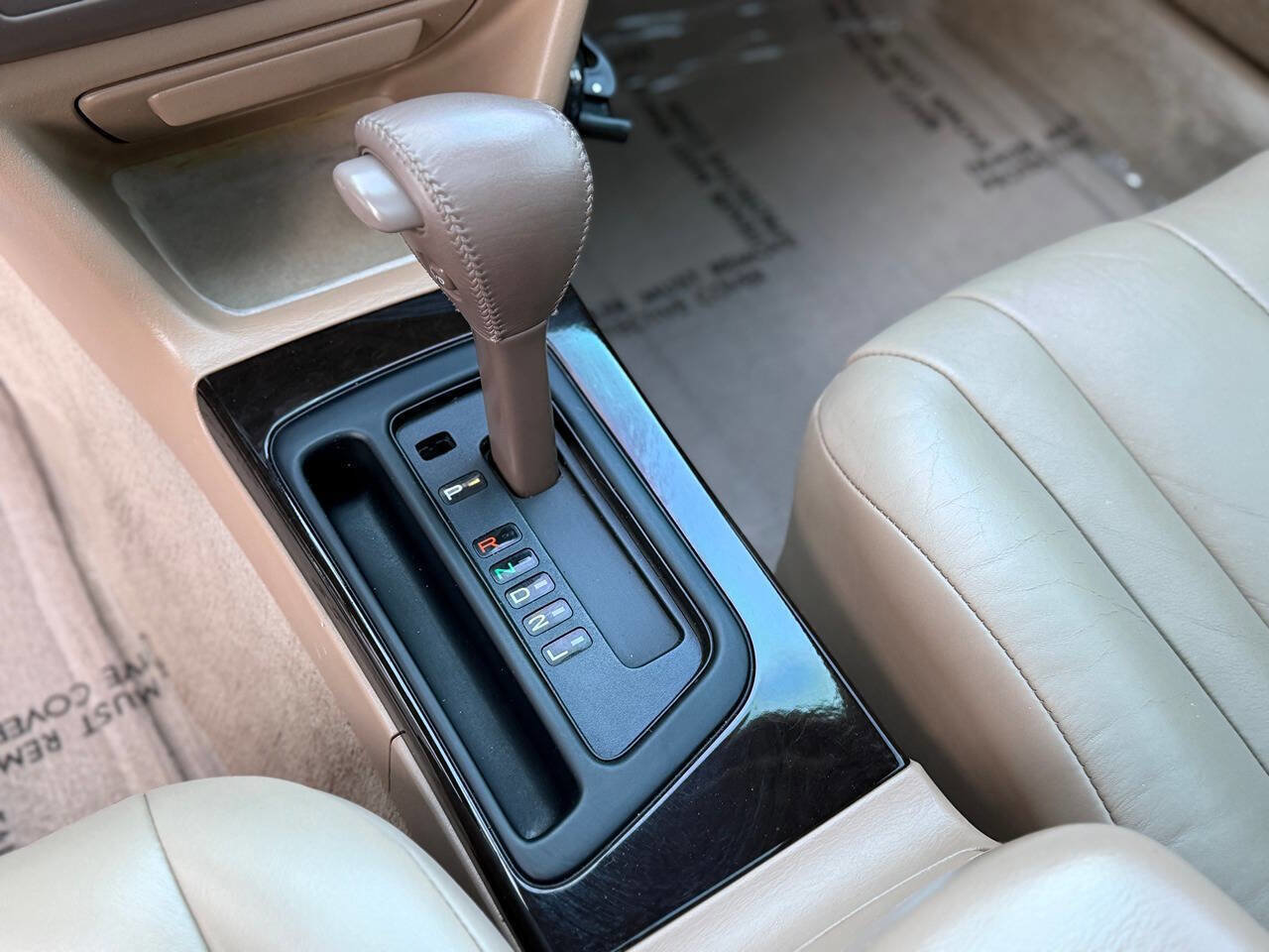 Used 1996 Toyota Avalon XLS image 20