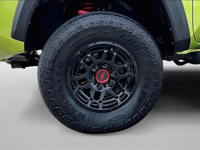 Used 2022 Toyota Tacoma TRD Pro AWD/4WD image 10