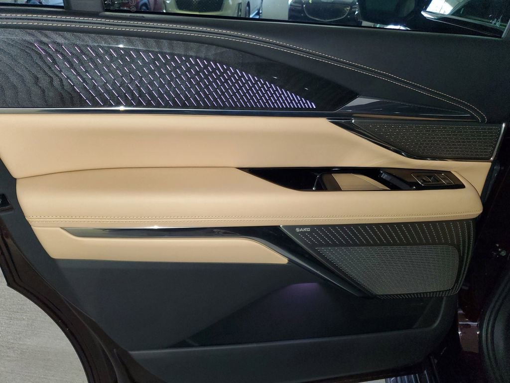 New 2026 Cadillac Escalade IQ Luxury 2 image 9