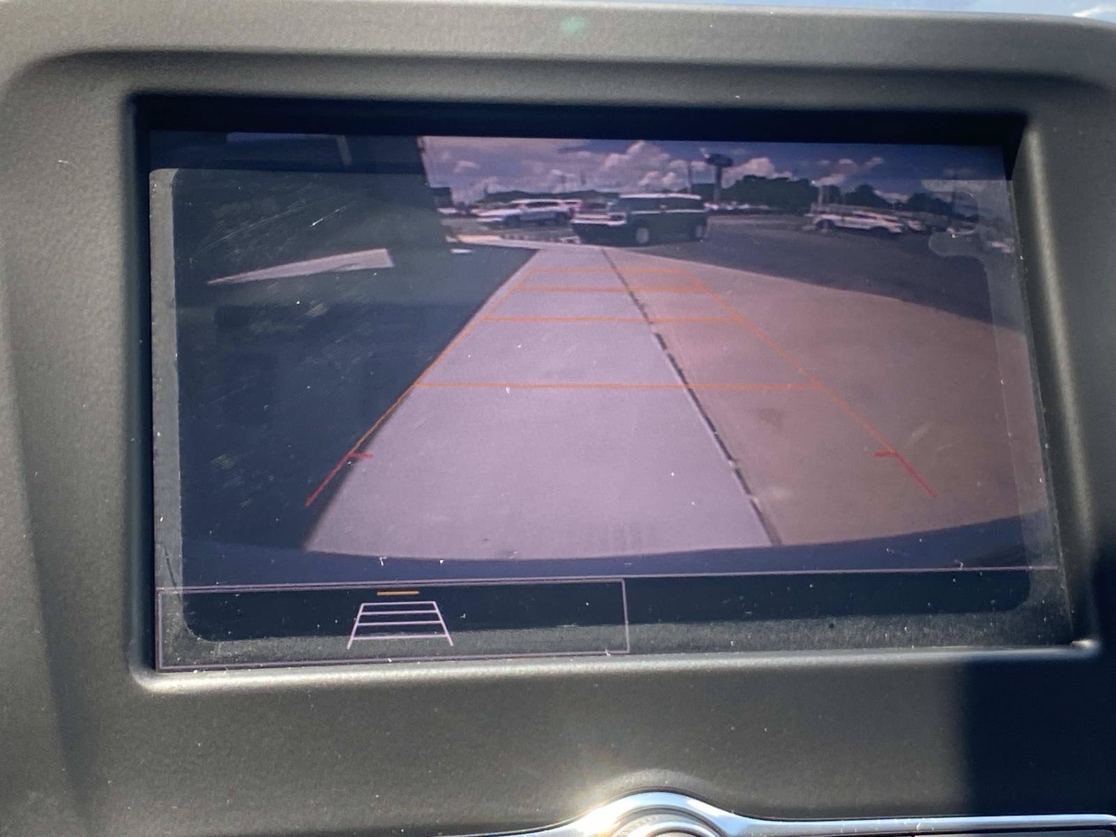 Used 2022 Chevrolet Equinox LT FWD image 23