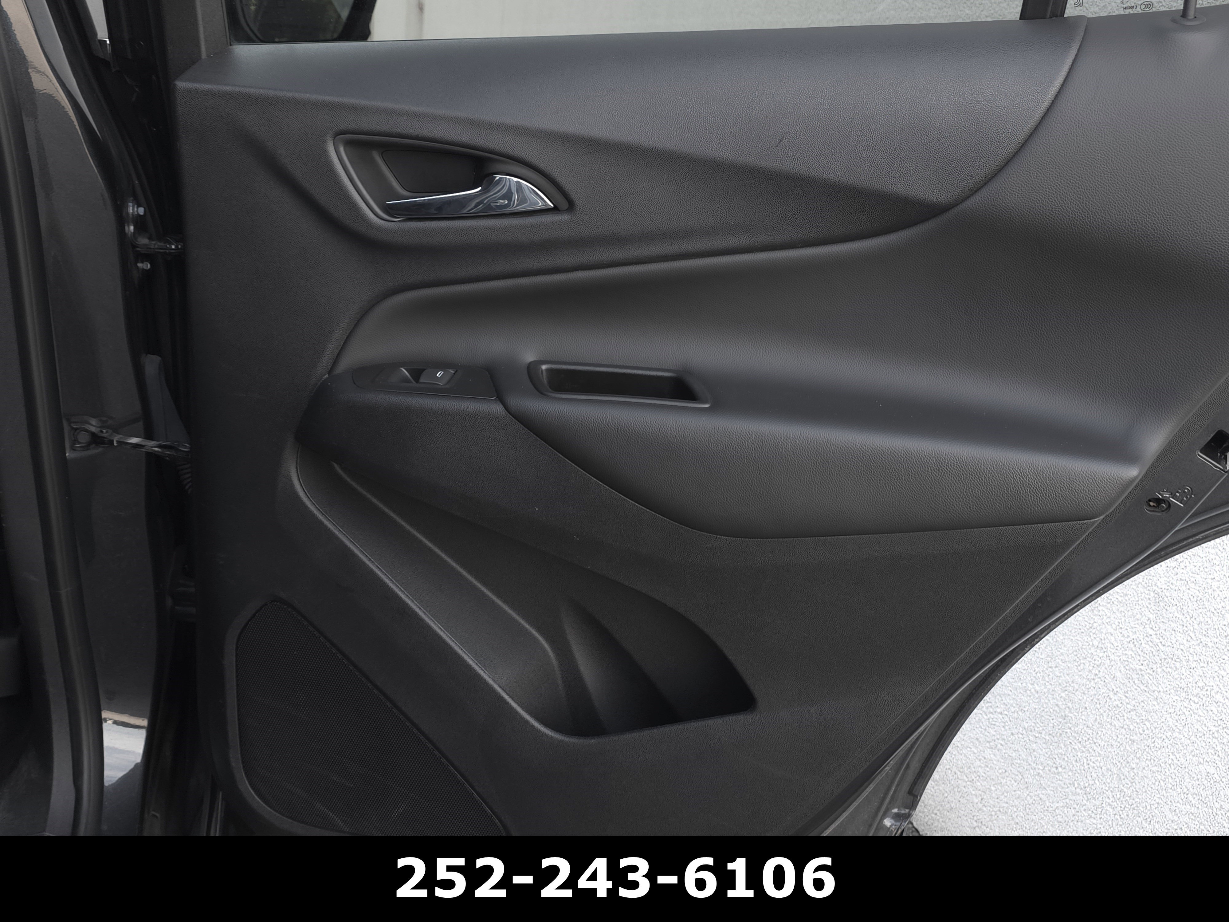 Used 2022 Chevrolet Equinox LT FWD image 35