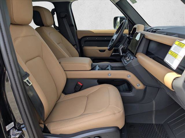 New 2026 Land Rover Defender 110 S AWD/4WD image 17