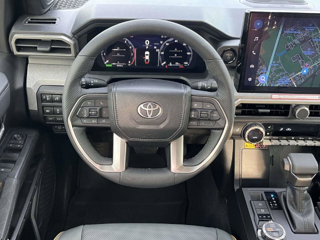 Used 2025 Toyota Tacoma 4x4 Double Cab Hybrid image 18