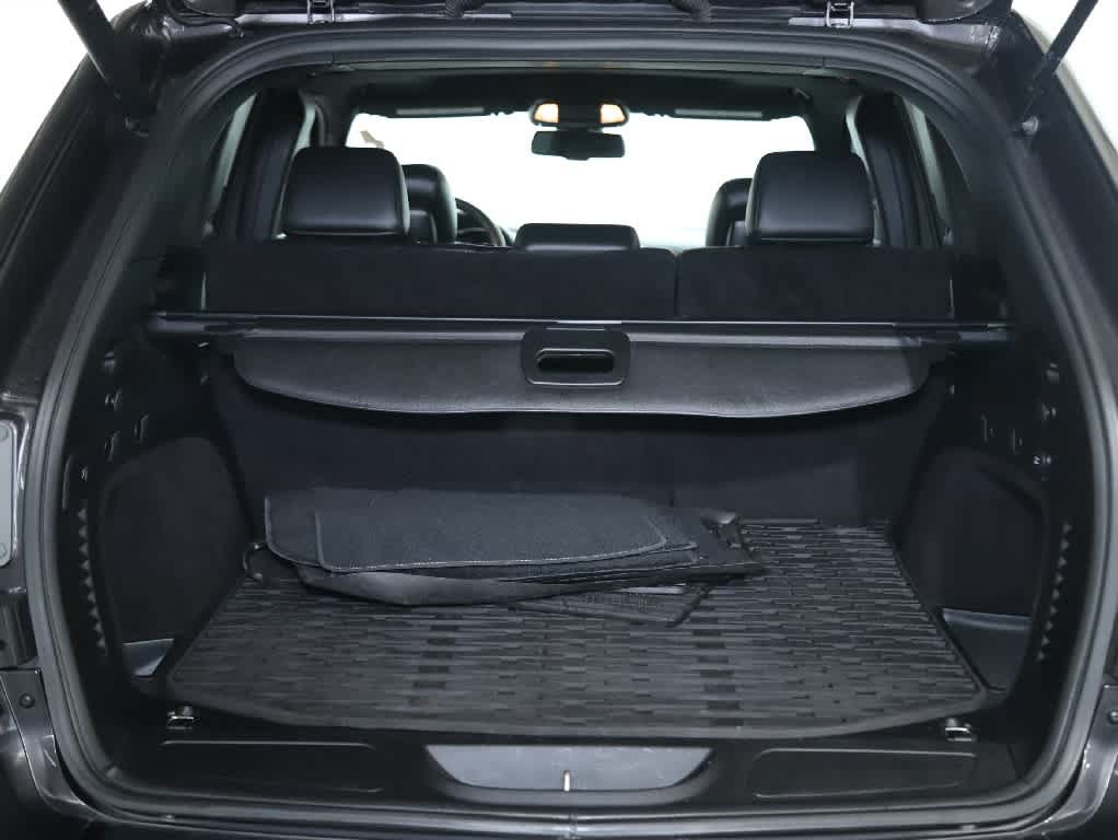 Used 2014 Jeep Grand Cherokee Altitude AWD/4WD image 29