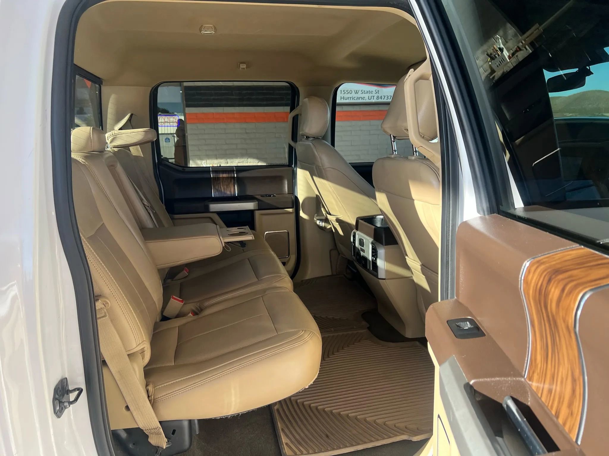 Used 2018 Ford F150 Lariat w/ Equipment Group 502A Luxury image 17