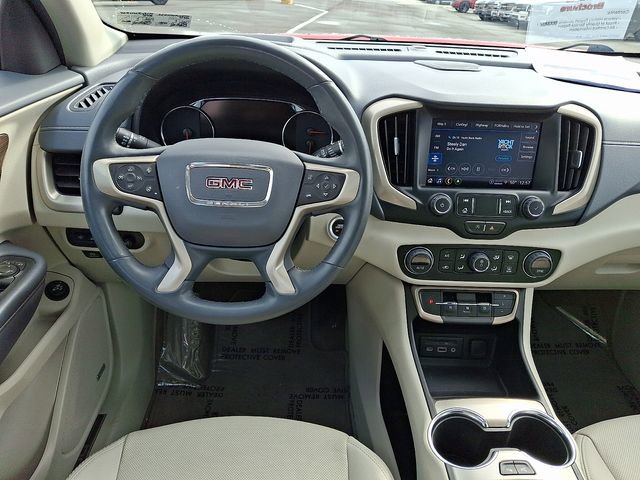 Used 2023 GMC Terrain Denali w/ Denali Premium Package AWD/4WD image 11