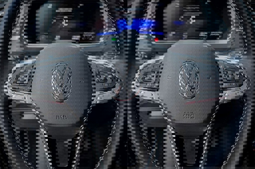 New 2024 Volkswagen Tiguan S image 14