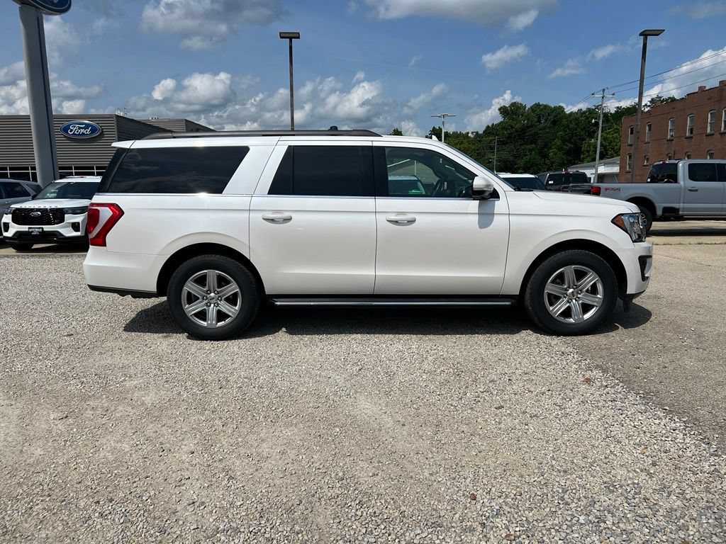 Used 2019 Ford Expedition Max XLT w/ Equipment Group 202A AWD/4WD image 9