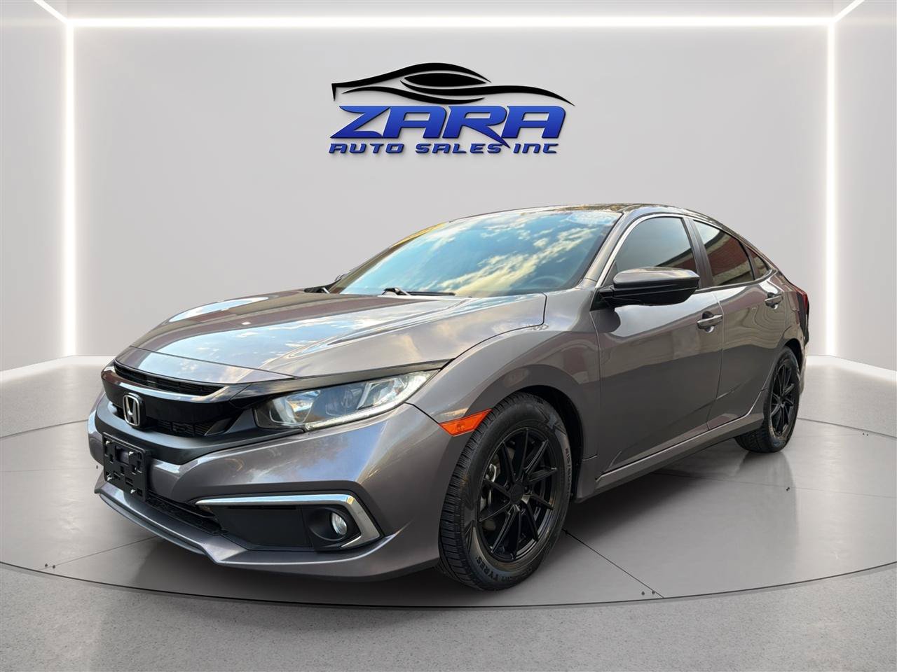 Used 2021 Honda Civic EX image 3