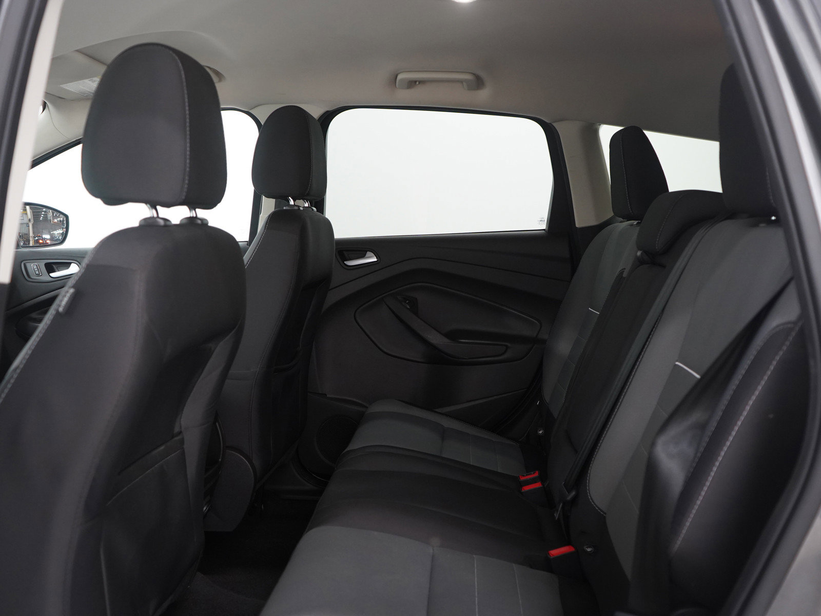 Used 2015 Ford Escape SE image 19