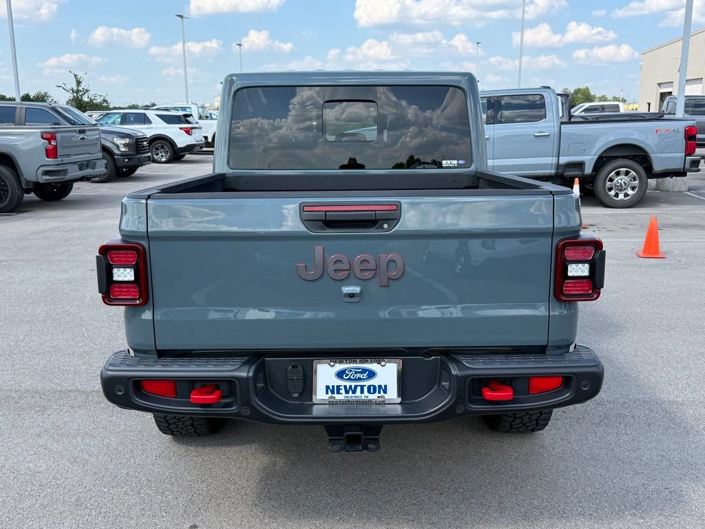 Used 2025 Jeep Gladiator Rubicon AWD/4WD image 35