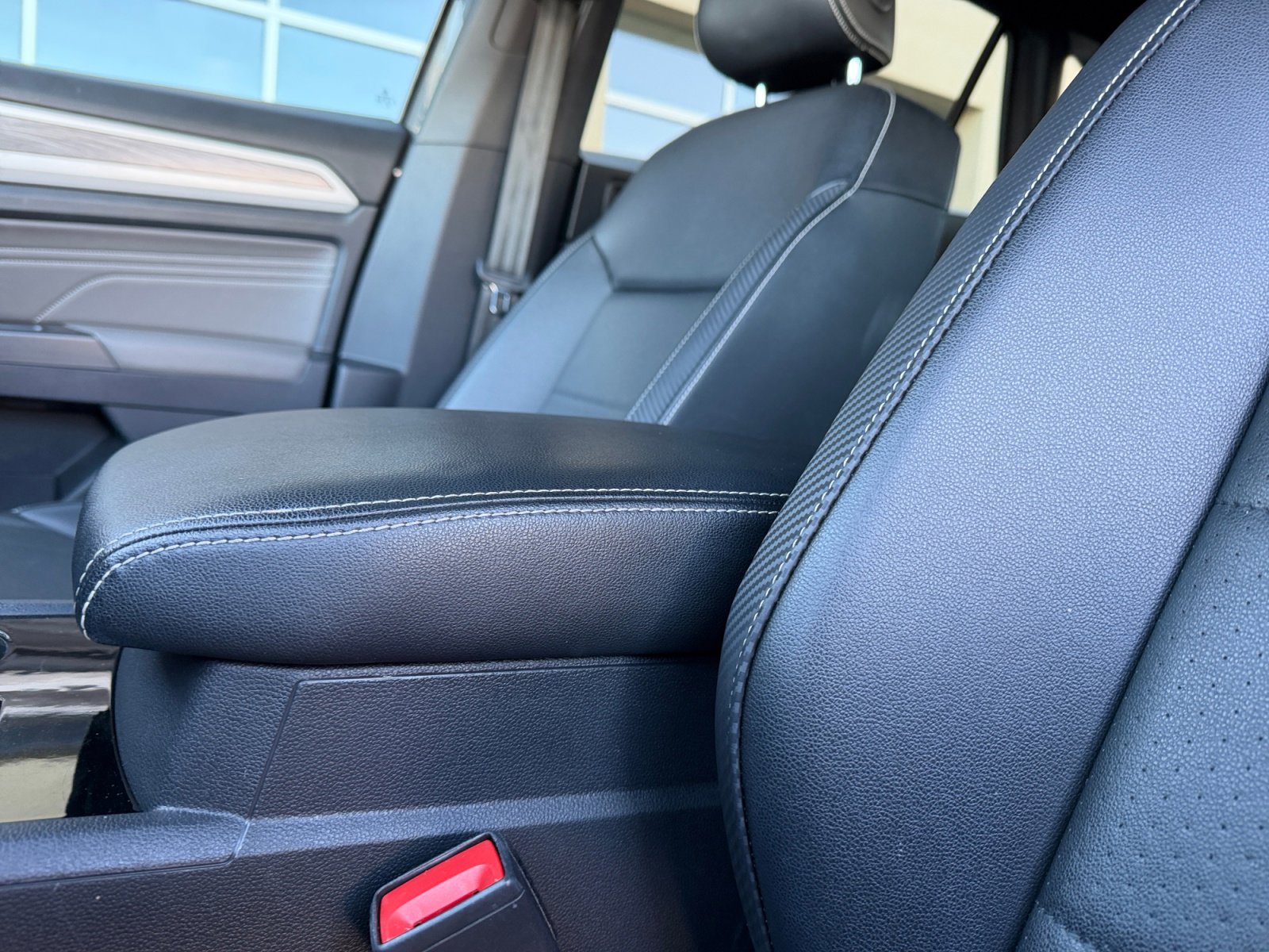 Used 2022 Volkswagen Atlas Cross Sport SE image 15