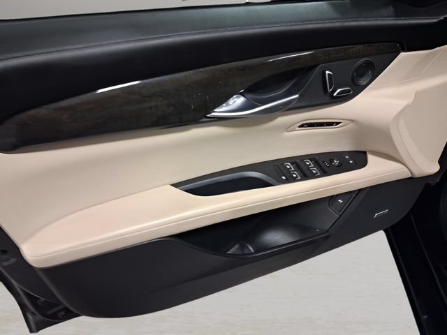 Used 2020 Cadillac CT6 Premium Luxury AWD/4WD image 27