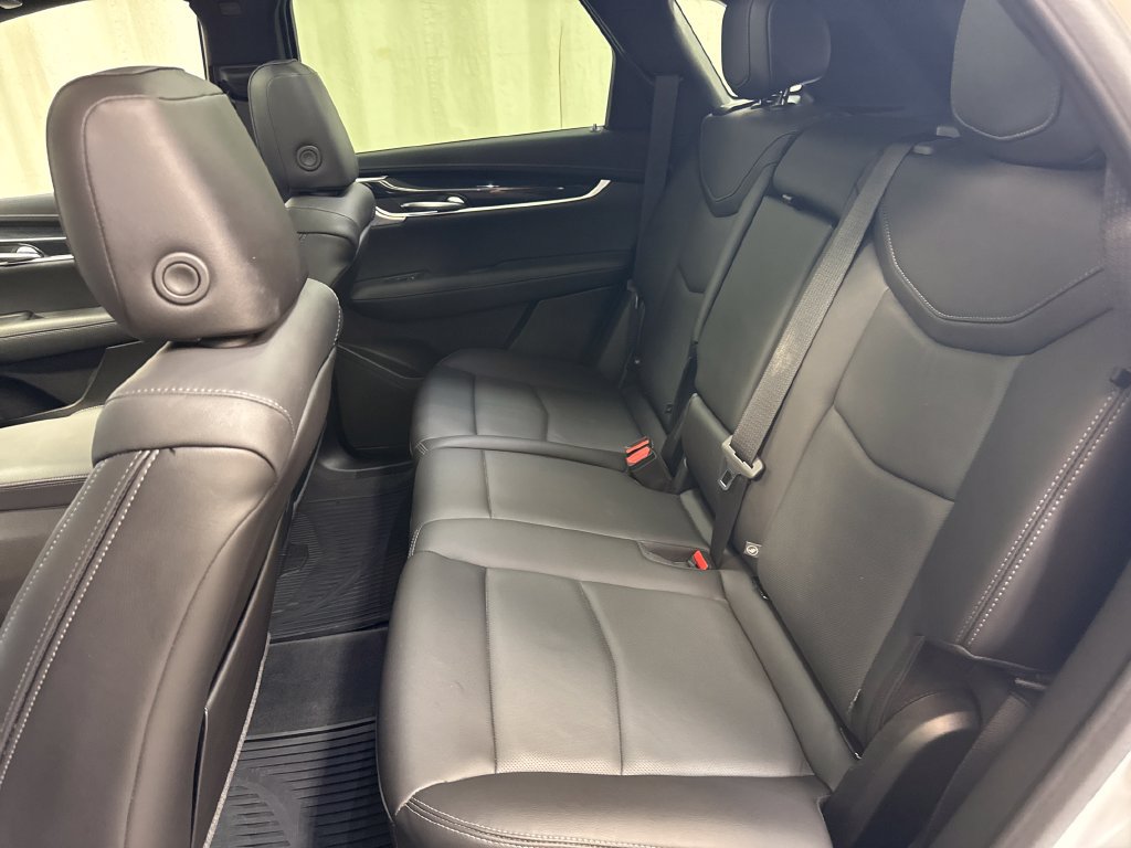 Used 2024 Cadillac XT5 Premium Luxury AWD/4WD image 23