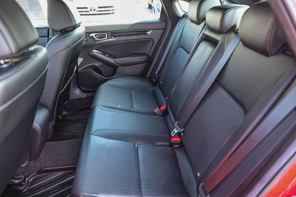 Used 2025 Honda Civic Sport Touring image 9