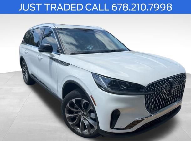 Used 2025 Lincoln Aviator Reserve w/ Illumination Package AWD/4WD image 1