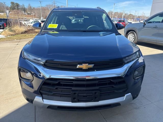Used 2023 Chevrolet TrailBlazer LT image 2