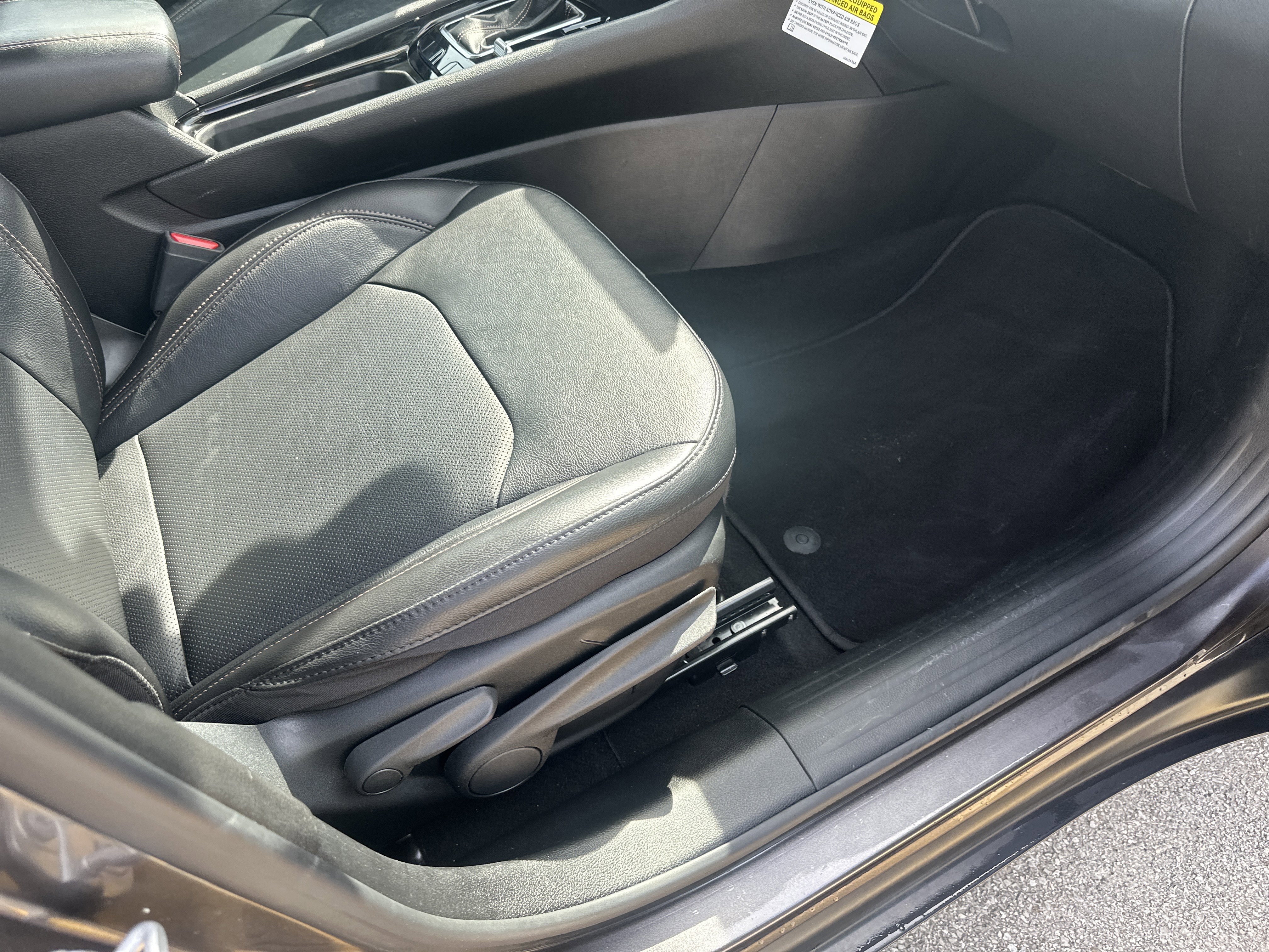 Used 2022 Jeep Compass Limited image 27