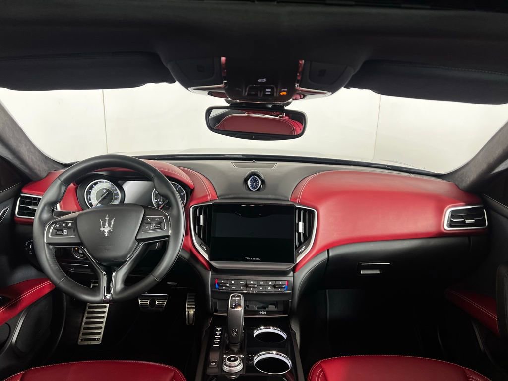 Used 2021 Maserati Ghibli S GranLusso image 23