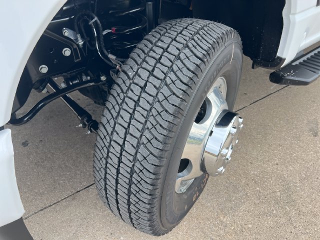 New 2027 Ford F350 XL w/ STX Appearance Package AWD/4WD image 13