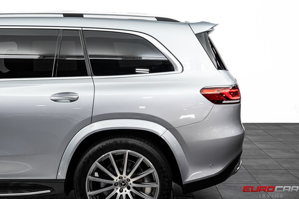 Used 2023 Mercedes-Benz GLS 450 4MATIC image 15