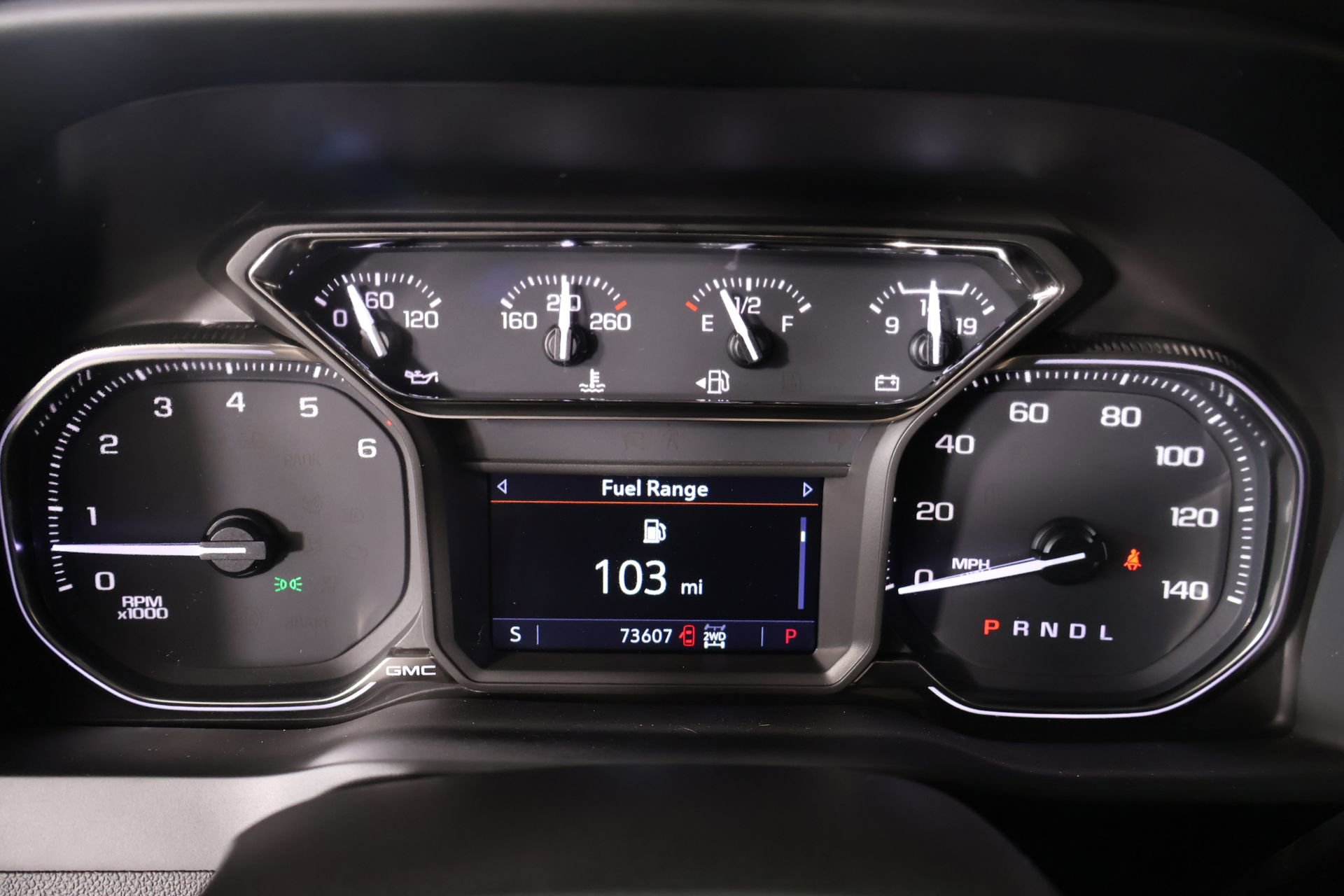 Used 2022 GMC Sierra 1500 AT4 w/ AT4 Preferred Package AWD/4WD image 4