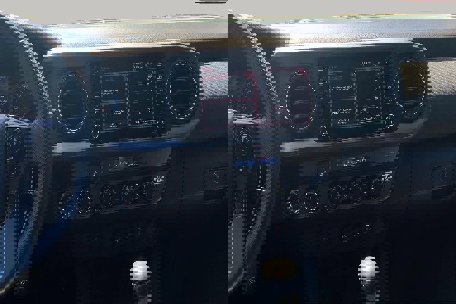 Used 2023 Toyota Tacoma TRD Off-Road image 6