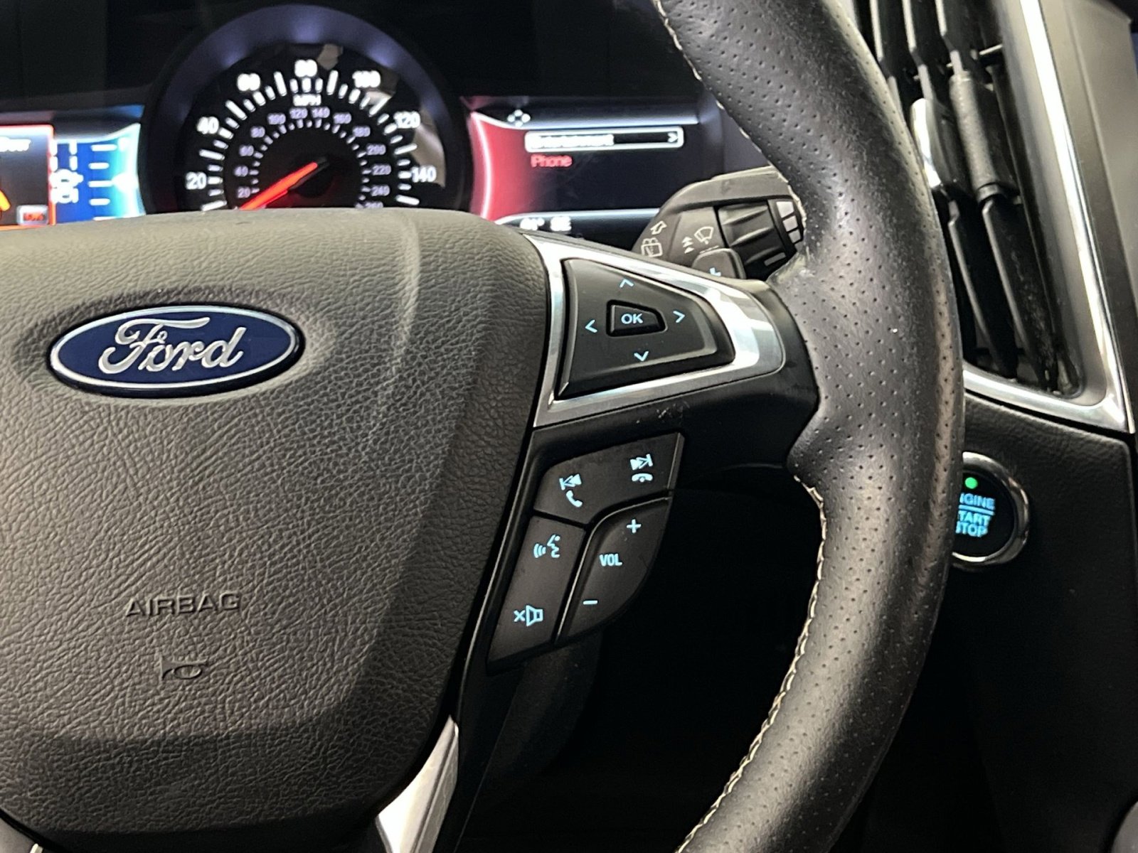Used 2019 Ford Edge ST w/ Convenience Package image 30