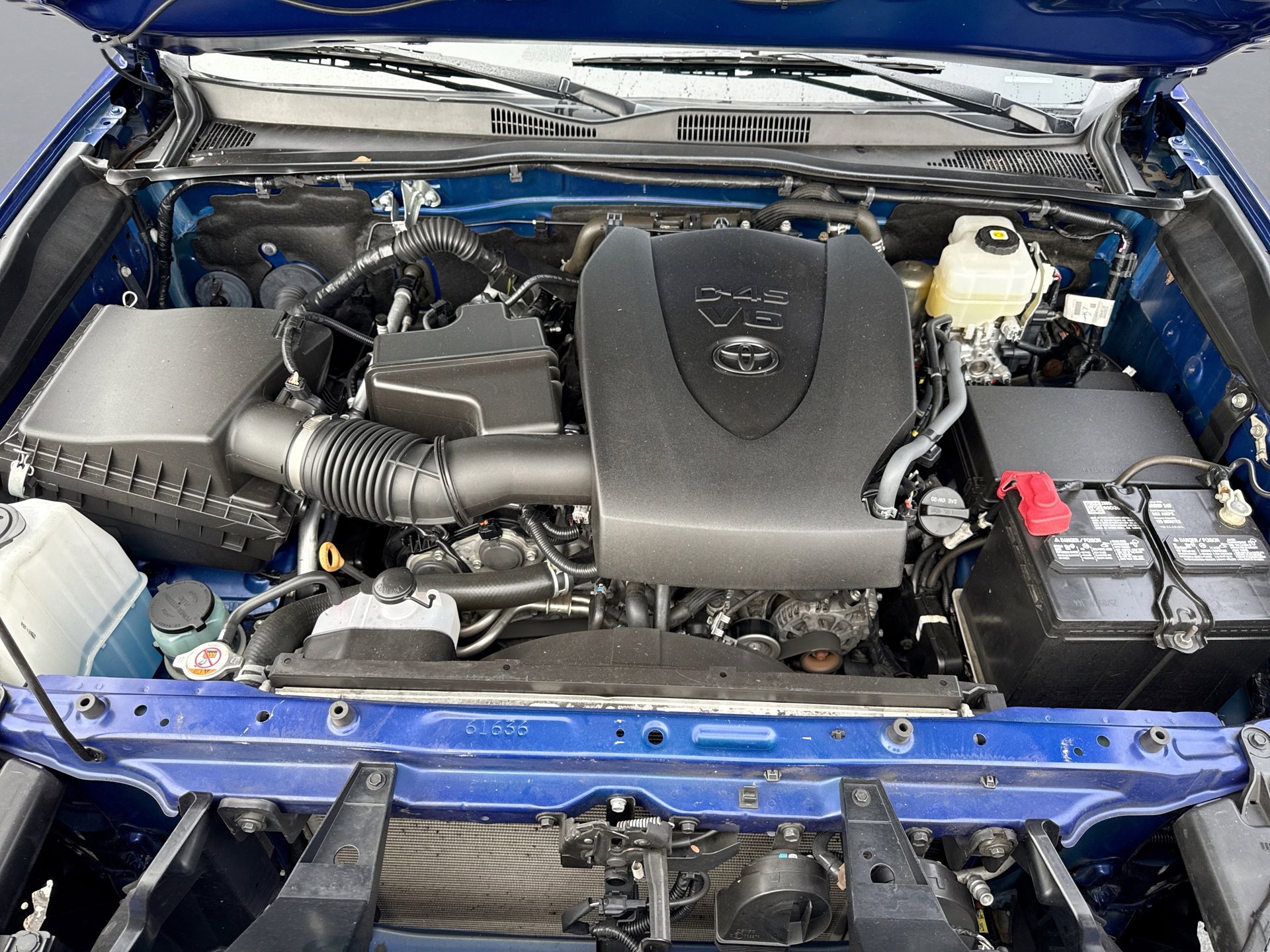 Used 2022 Toyota Tacoma TRD Off-Road image 16