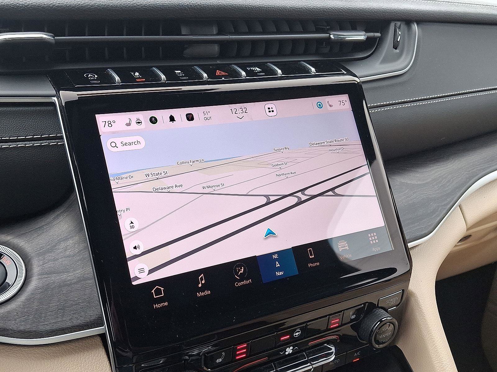 New 2025 Jeep Grand Cherokee L Limited image 12