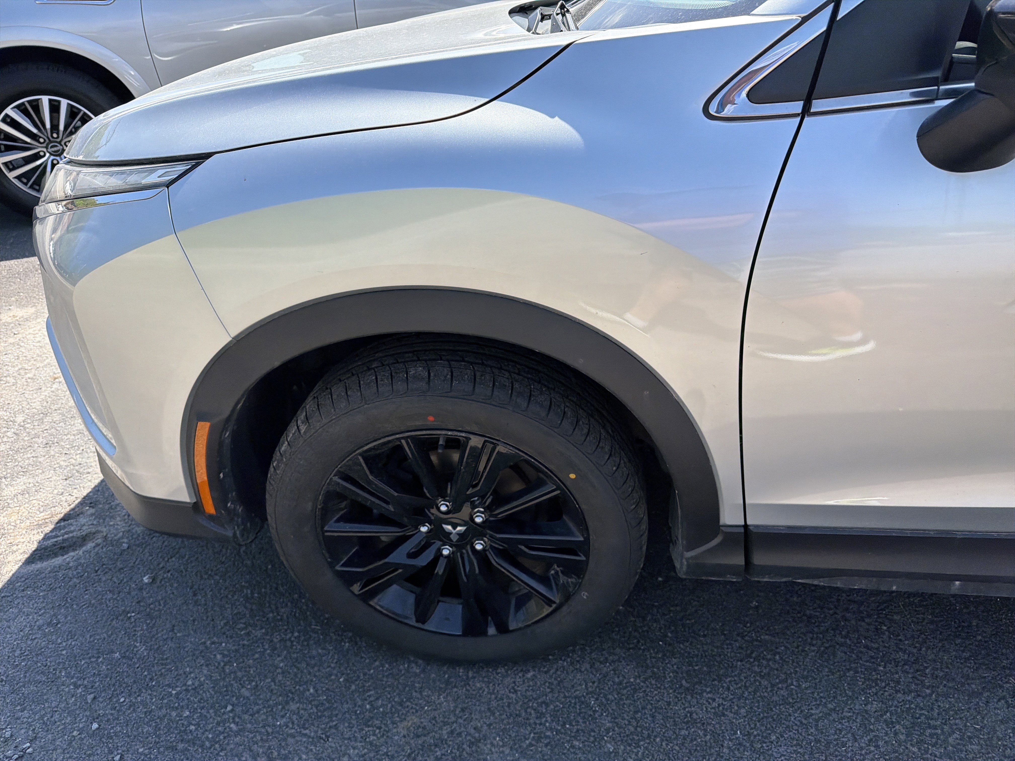 Used 2023 Mitsubishi Eclipse Cross LE AWD/4WD image 9