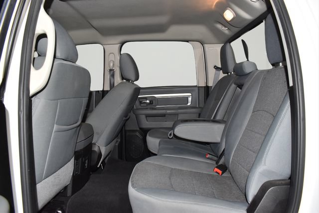 Used 2019 RAM 1500 Big Horn AWD/4WD image 18