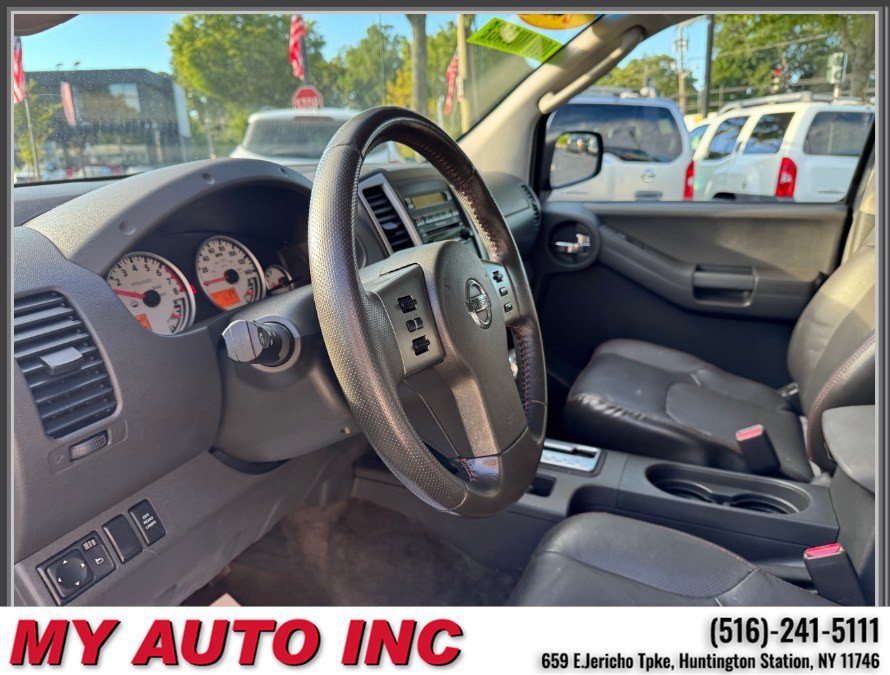 Used 2012 Nissan Xterra PRO-4X w/ Pro-4x Leather Pkg AWD/4WD image 21