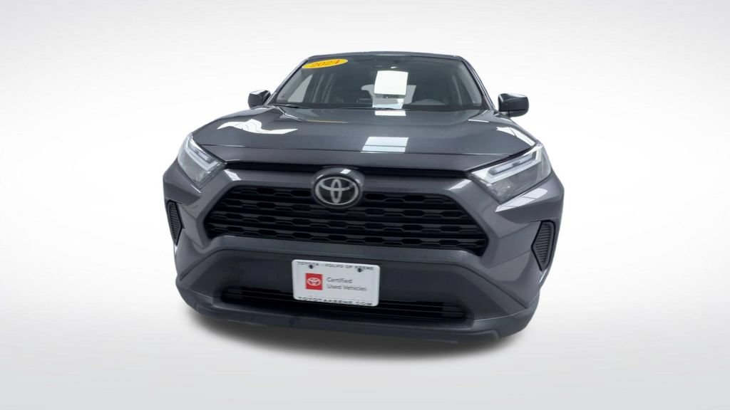 Certified 2024 Toyota RAV4 LE AWD/4WD image 4