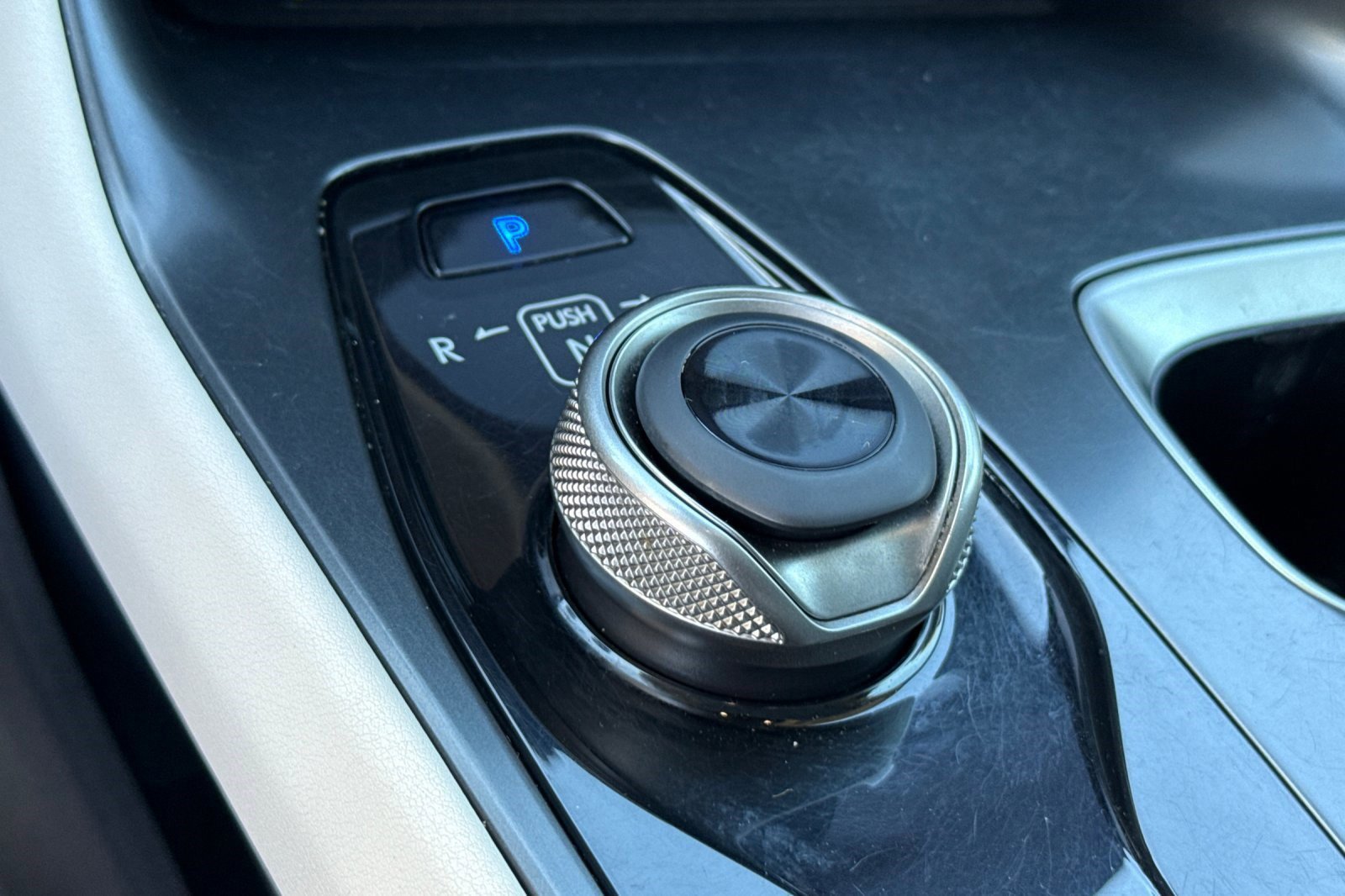 Used 2023 Lexus RZ 450e Premium w/ Technology Package image 16