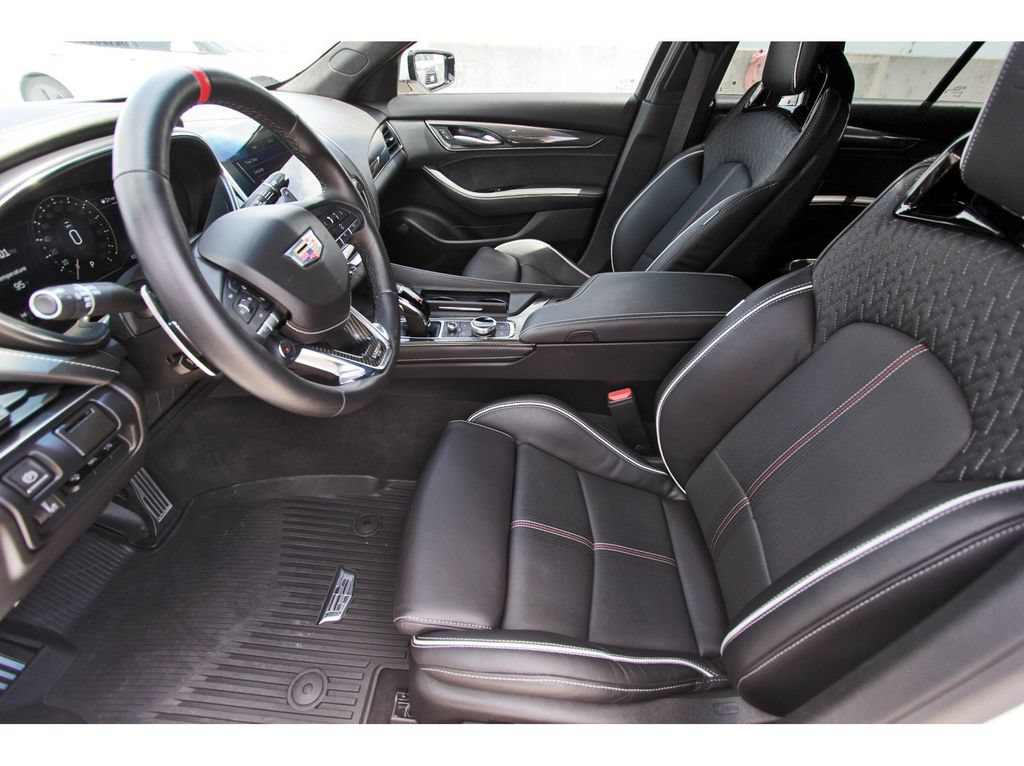 Certified 2024 Cadillac CT5 V Blackwing w/ Carbon Fiber Package 2 RWD image 6