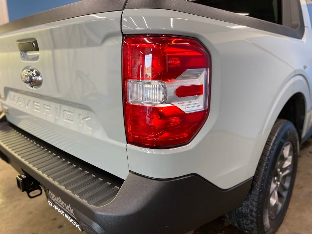 Used 2024 Ford Maverick XLT w/ XLT Luxury Package FWD image 13