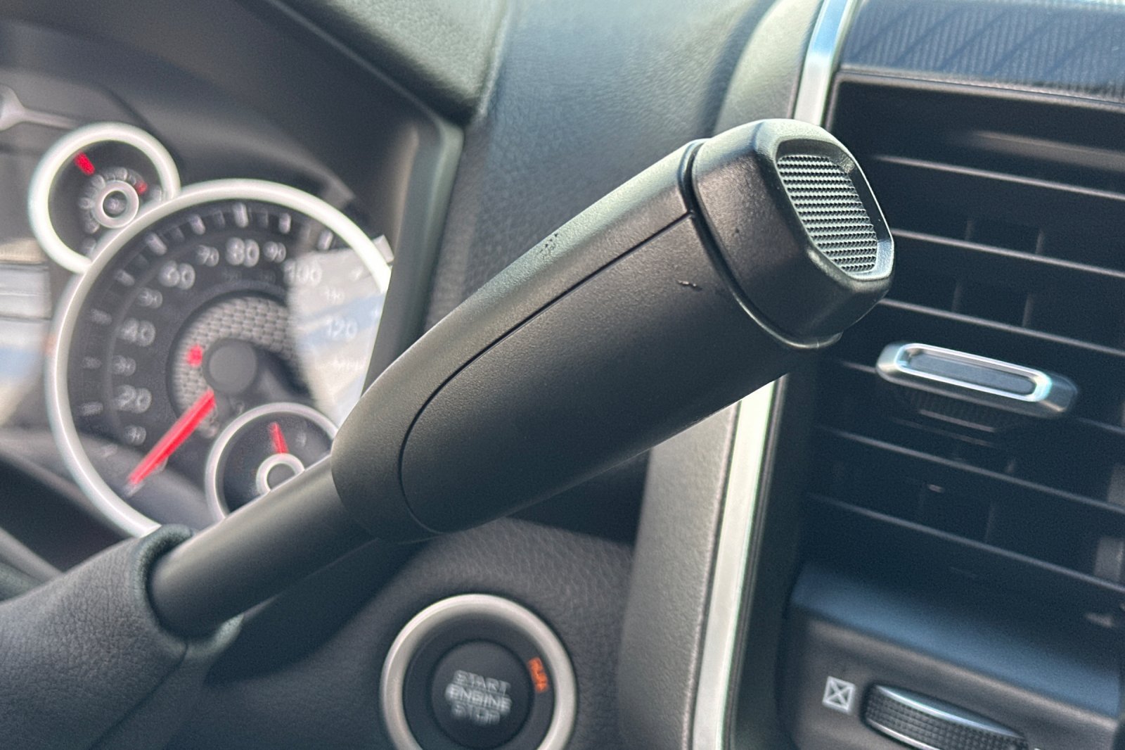 New 2026 RAM 3500 Big Horn AWD/4WD image 21