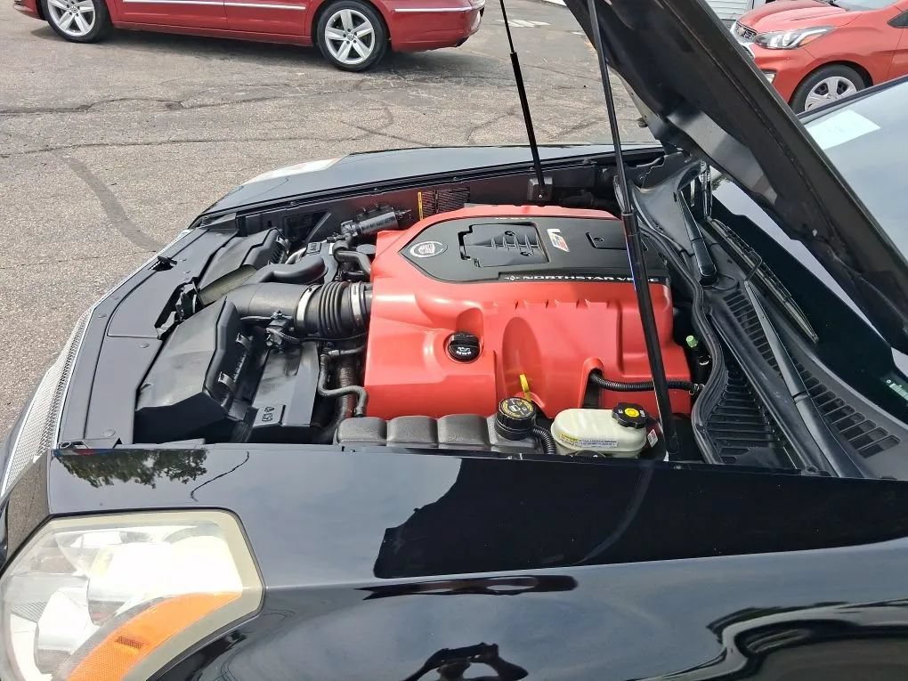 Used 2006 Cadillac XLR V RWD image 15