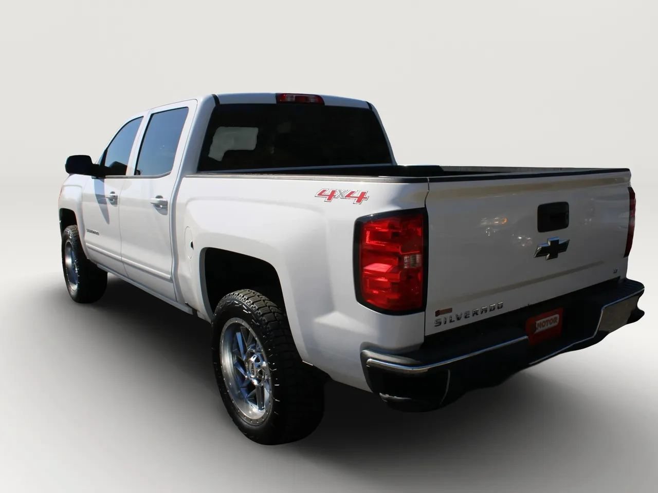 Used 2017 Chevrolet Silverado 1500 LT w/ All Star Edition AWD/4WD image 5