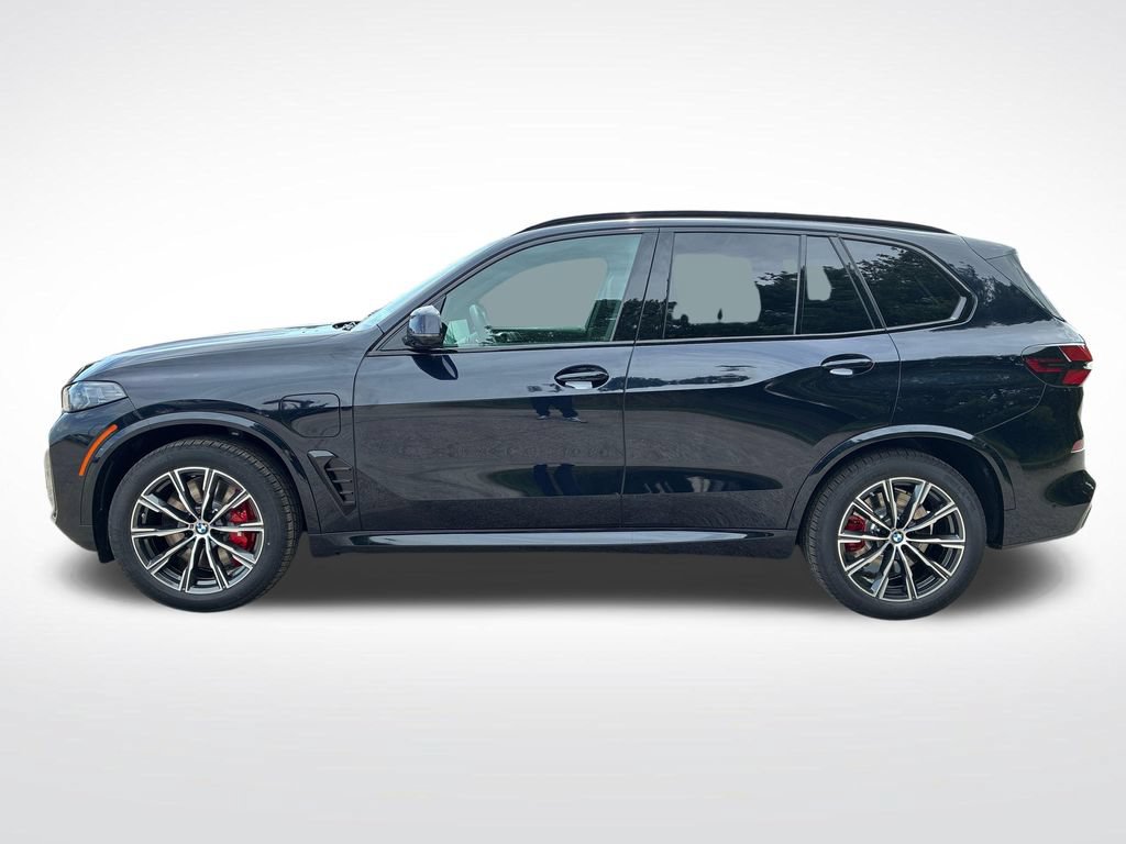 New 2026 BMW X5 xDrive50e w/ M Sport Package AWD/4WD image 6