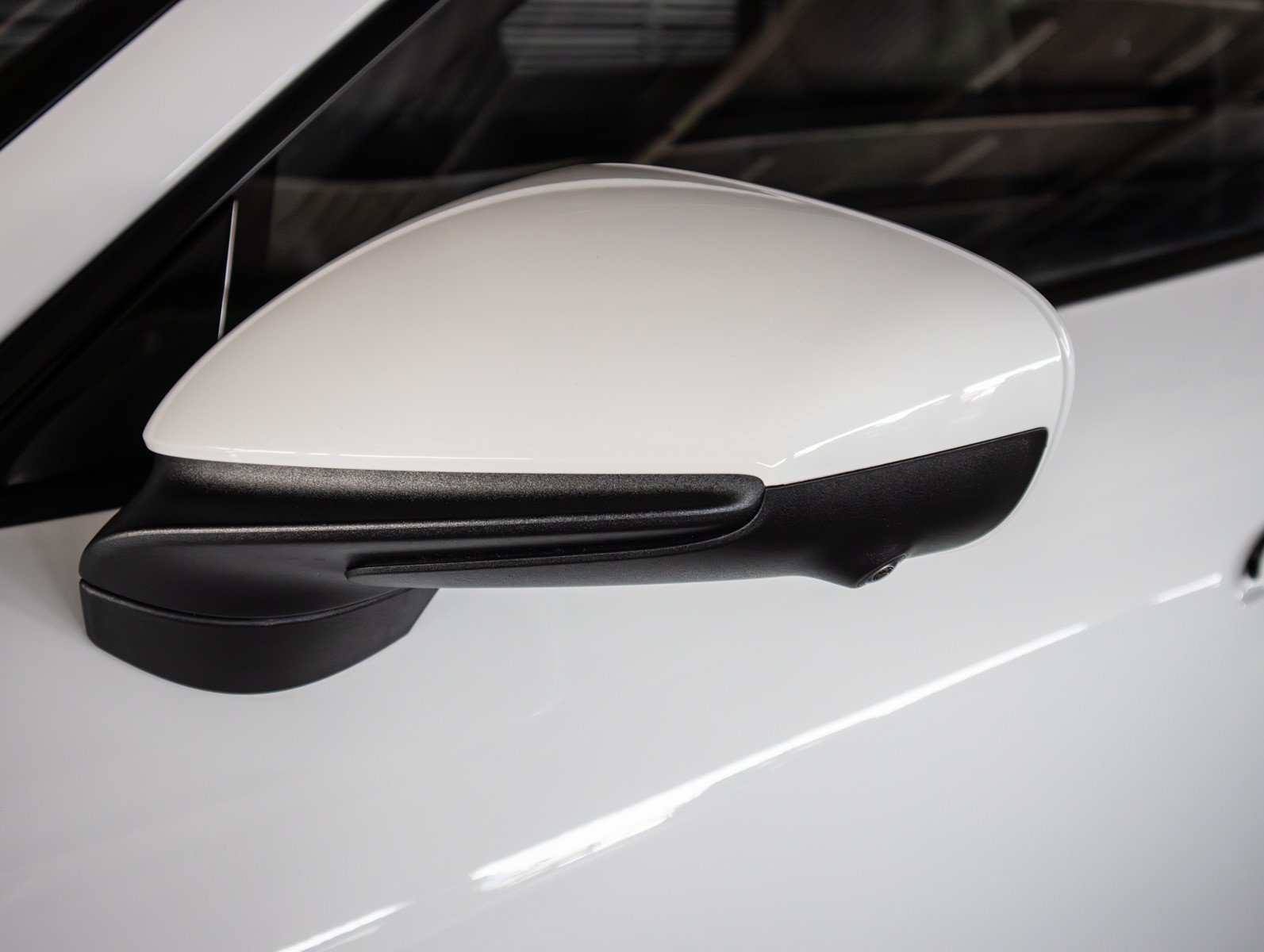 Certified 2026 Porsche Taycan AWD/4WD image 27