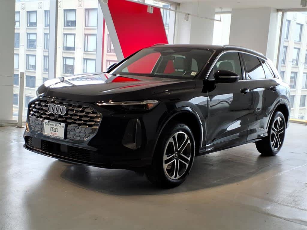Used 2025 Audi Q5 Premium w/ Premium Plus AWD/4WD image 1