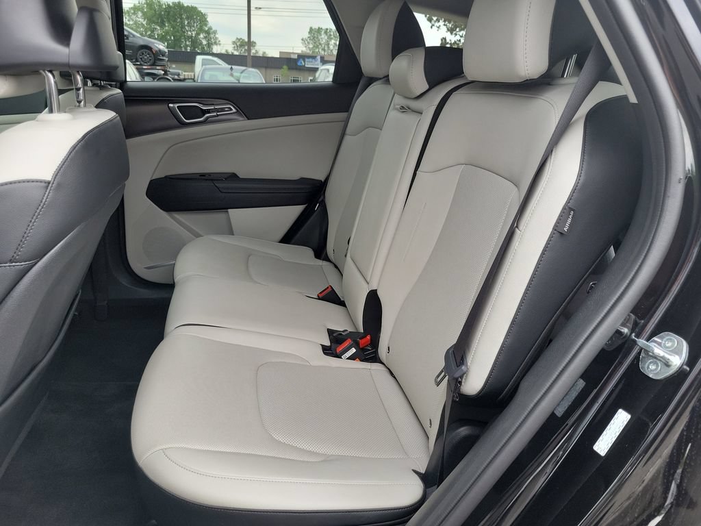 Certified 2024 Kia Sportage EX AWD/4WD image 26