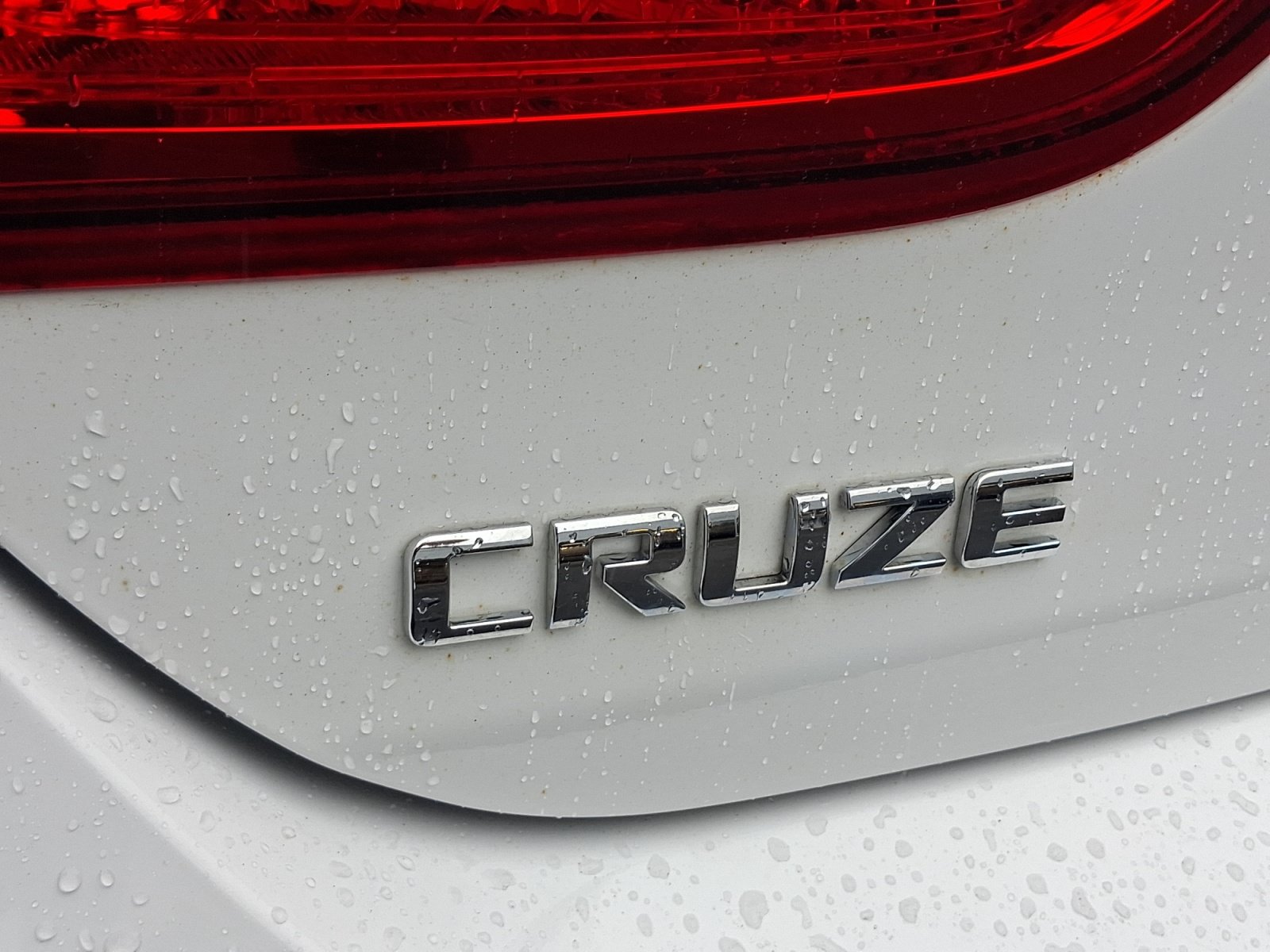 Used 2019 Chevrolet Cruze LT w/ Convenience Package FWD image 23
