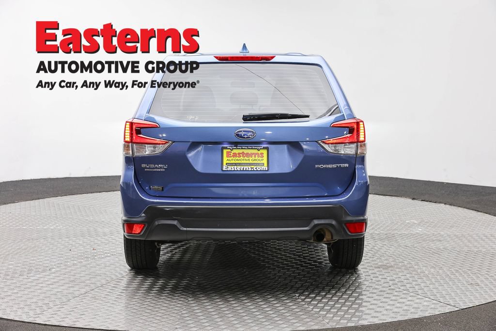 Used 2022 Subaru Forester AWD/4WD image 6