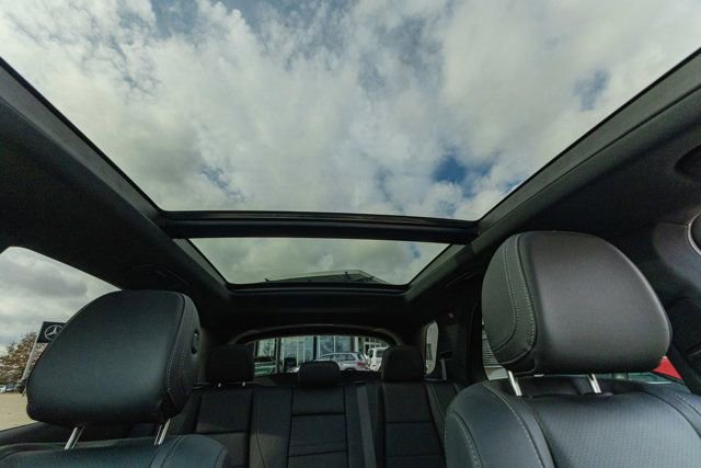 Certified 2024 Mercedes-Benz GLE 450e 4MATIC image 39