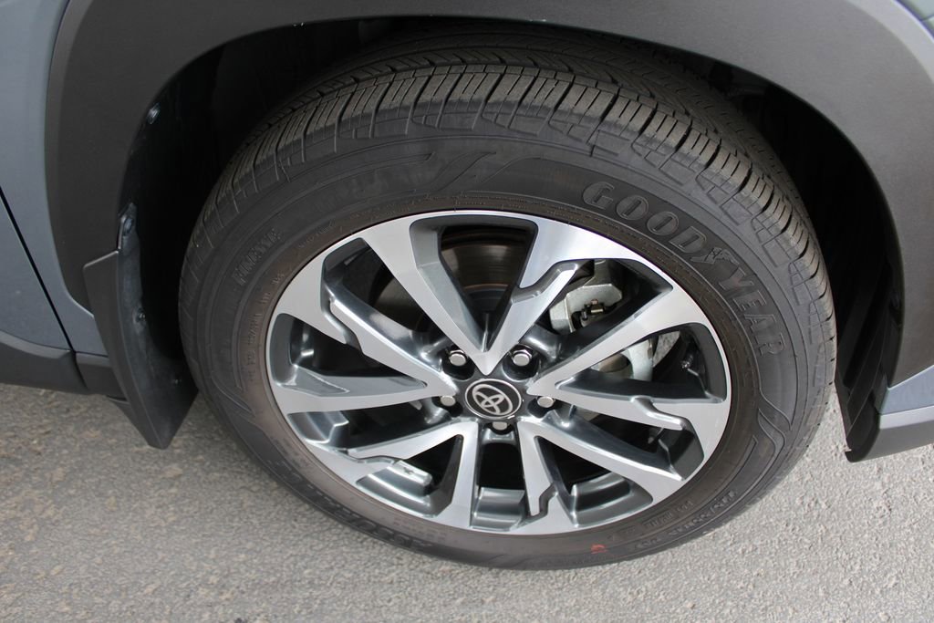 Certified 2023 Toyota Corolla Cross XLE w/ Black Badges Package (TMS) AWD/4WD image 55