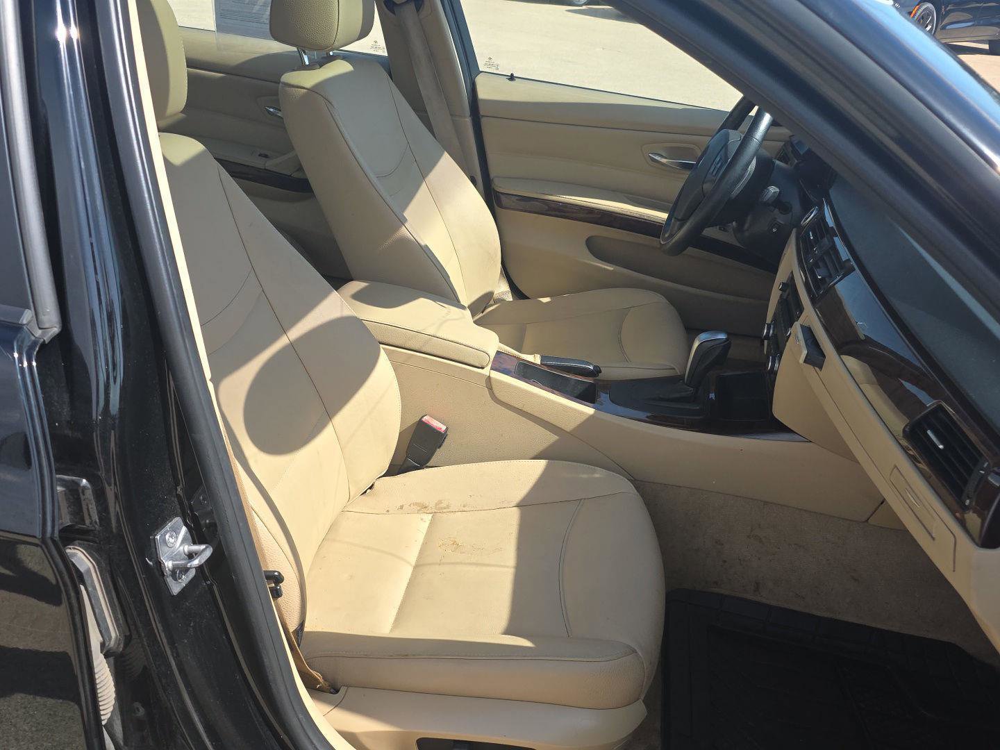 Used 2011 BMW 328i xDrive Sedan image 10